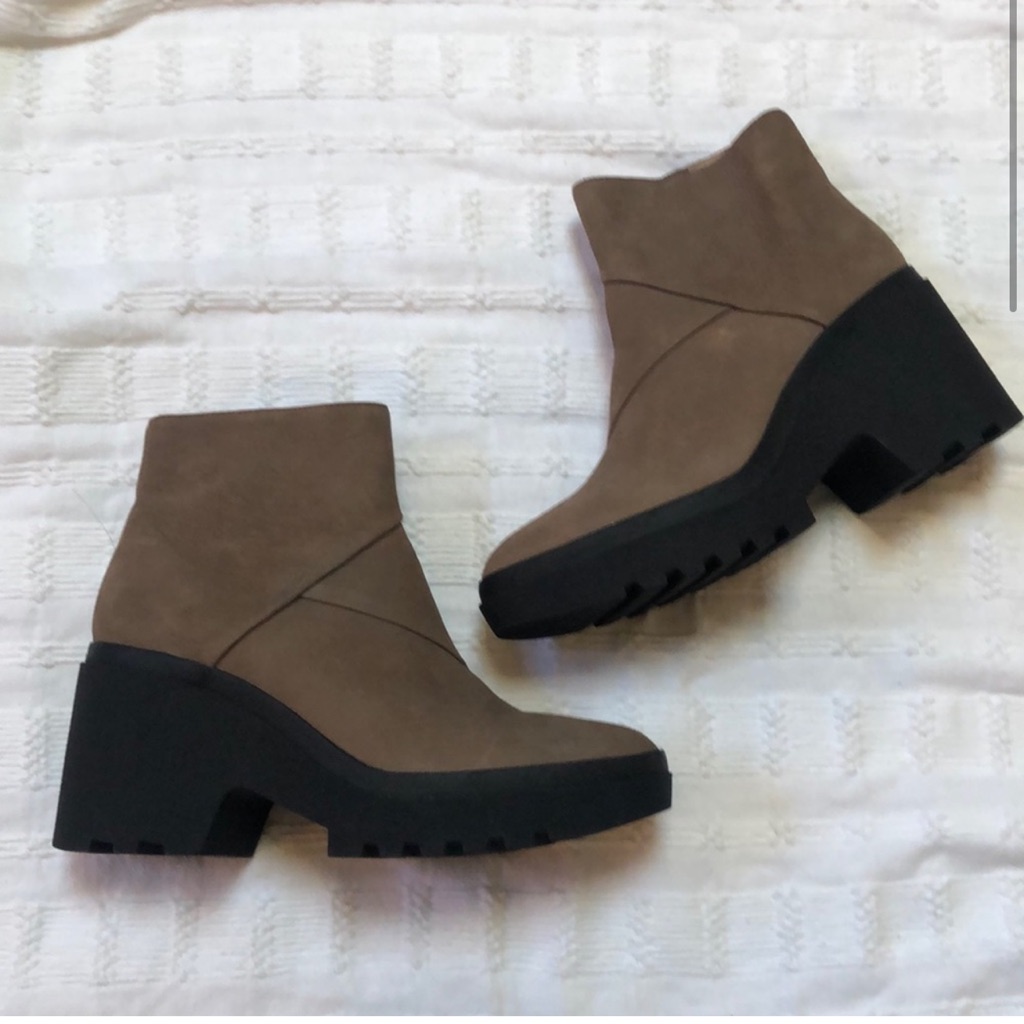 Eileen Fisher Kard Falcon Nubuck Boots Size 9 1/2